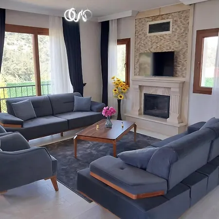 Вилла Erce Elegant Family With Pool Akyaka